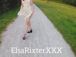 My terrific Walk in the Park Public Flashing Elsarixtetxxx | xHamster