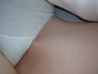 Дружина в ліжко в біла cotton батіг, безкоштовно x номінальний кліп ed