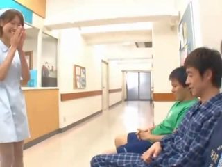 Безобразията азиатки медицинска сестра bjing 3 yonkers в на болница